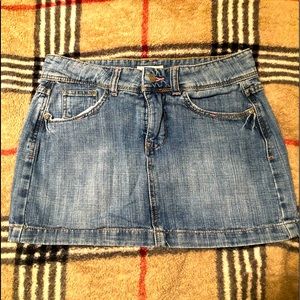 SO wear it declare it Jean Skirt Size 5